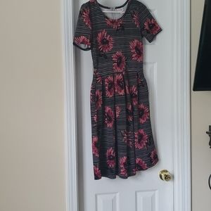 Lularoe small dress with pockets